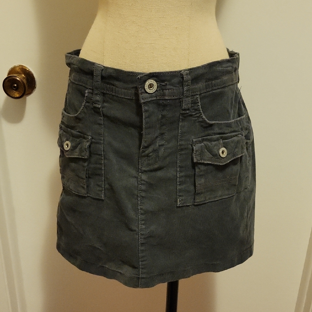 Old Navy Vintage Women's Ultra Low Rise Stretch Corduroy Skirt